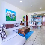 Ixchel - Ground Floor One Bedroom Suite 2108
