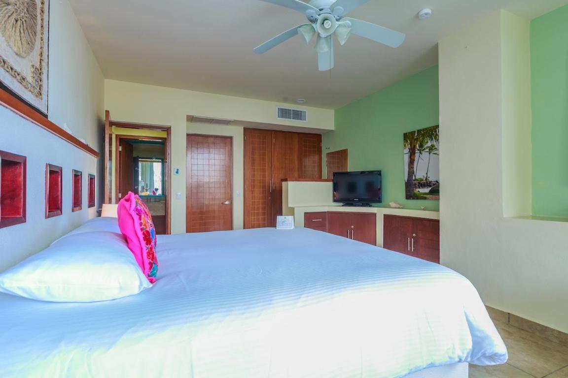Ixchel - Ground Floor One Bedroom 2108 * Isla Mujeres